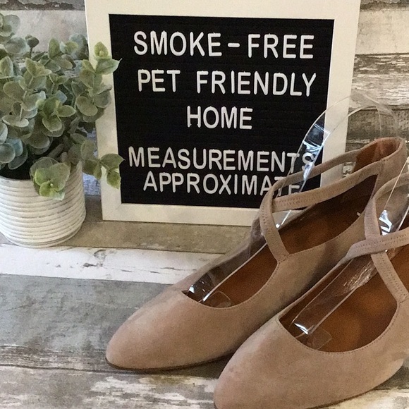 Aquatalia Women's Tan Suede Flats Sz 9 NWOT - Picture 8 of 8